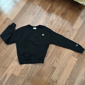 Women’s champion sweatshirt